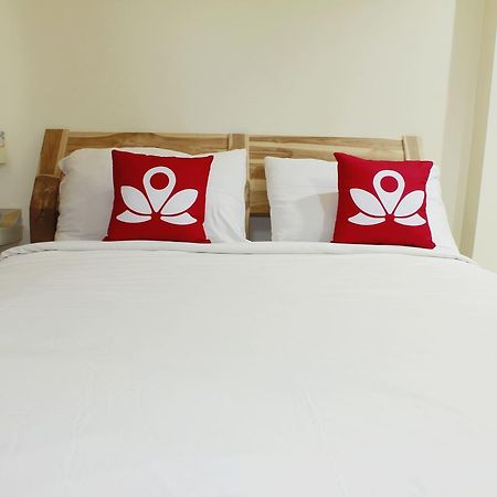 Zen Rooms Cassa Dua Pasteur Bandung Exterior photo