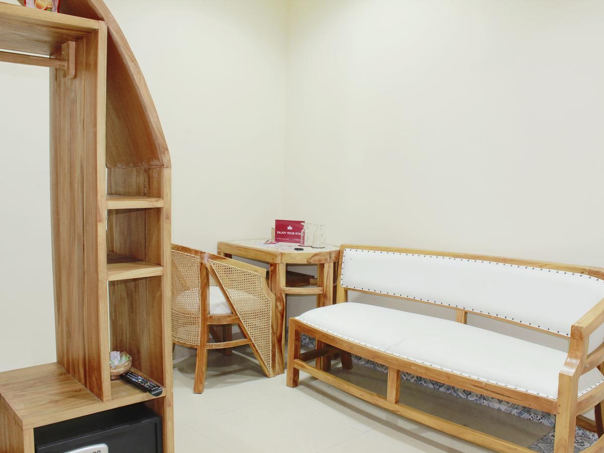 Zen Rooms Cassa Dua Pasteur Bandung Exterior photo